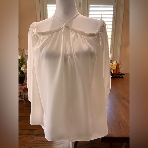 STATE White Bare Shoulder Blouse Size M. NWT - Picture 6 of 8